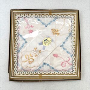 Vintage Embroidered Handkerchiefs
